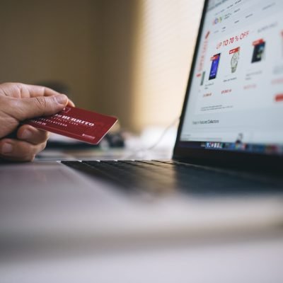 Berjualan di Medsos vs Marketplace, Mana yang Lebih Laku ?
